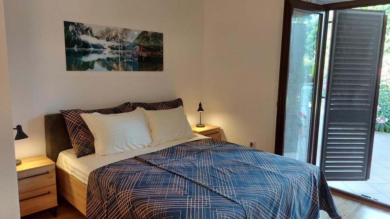 Apartments Nina, Pinta & Santa Maria Nova Vas  Екстер'єр фото